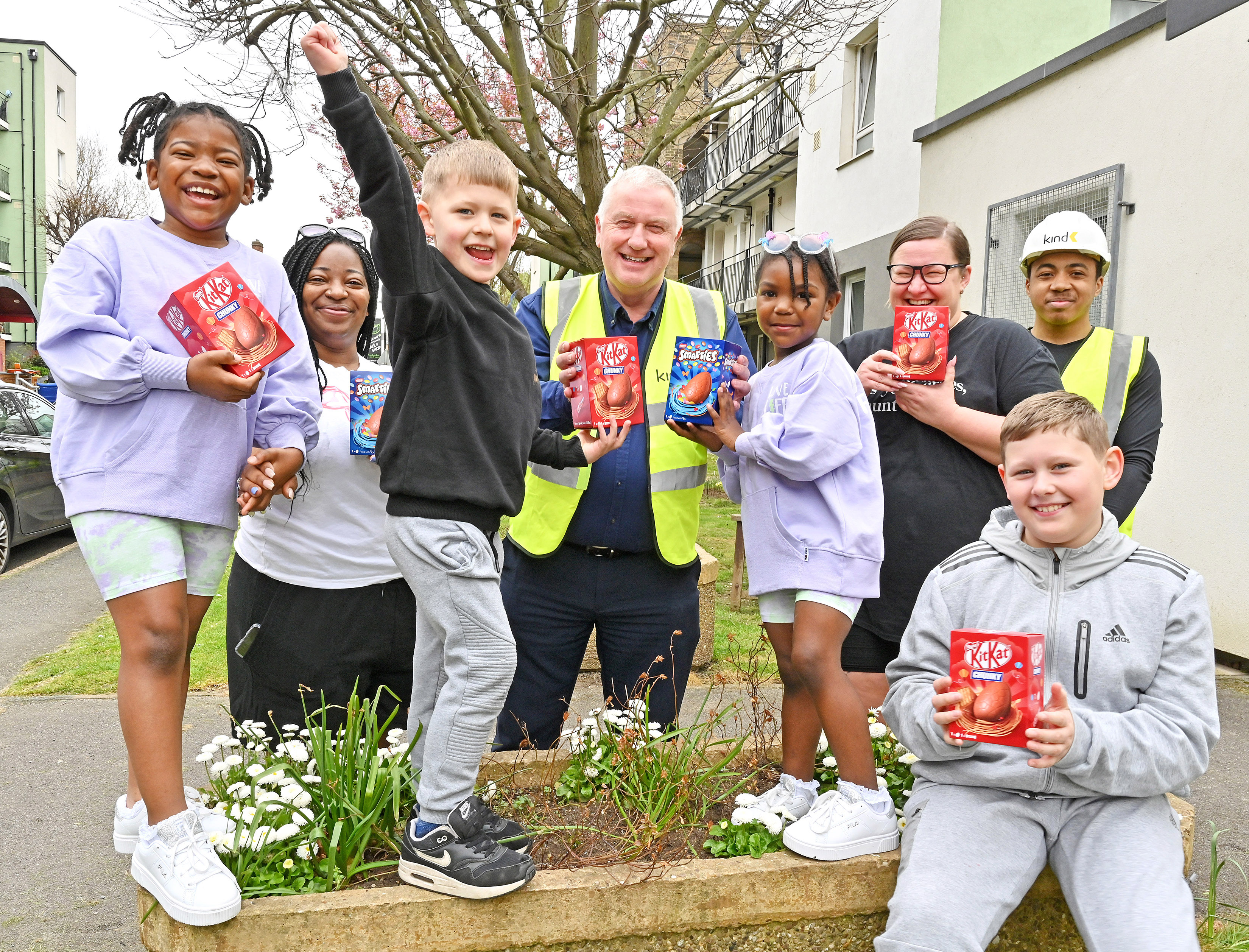 Delivering Easter eggs to New Leaf Community Centre image