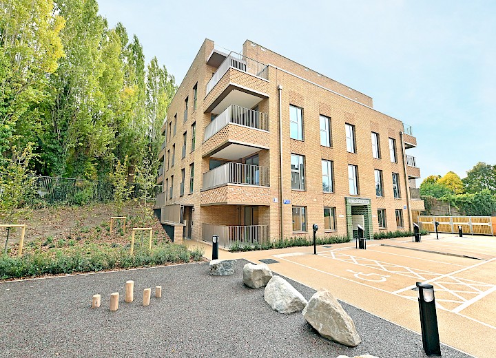 Putney Vale